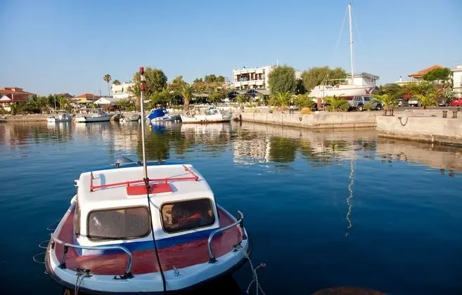 Akroyali Hotel & Villas