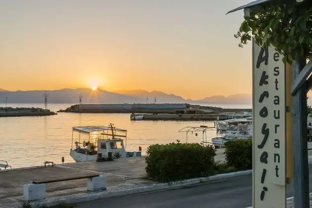 Akroyali Hotel & Villas