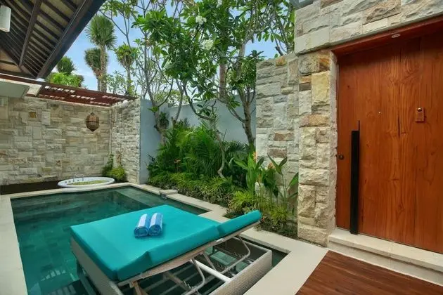 Aksari Villa Seminyak - Havuz