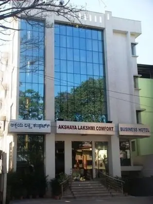 Akshaya Lakshmi Comfort - Dış Mekan