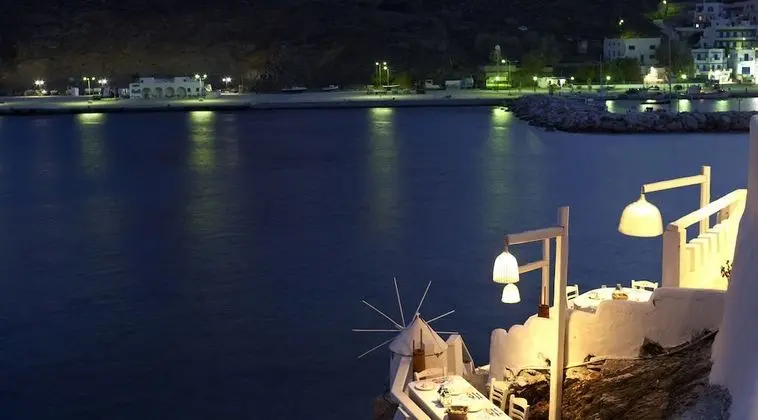 Akti Rooms - Yerinde Yemek