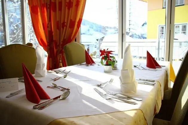 Aktiv- Und Wellness Hotel Alpina