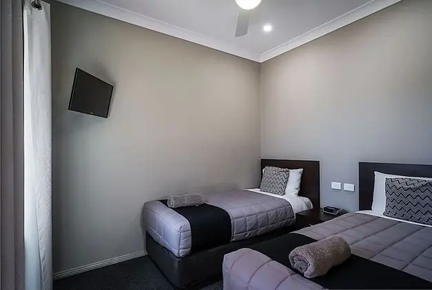Akuna Motor Inn and Apartments - Oda