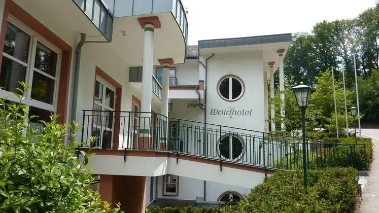 Akzent Waldhotel Rheingau - Dış Mekan