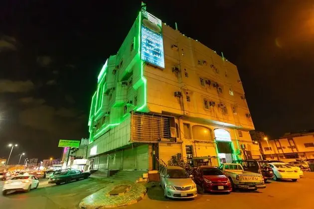 Al Eairy Furnished Apartments Jeddah 4