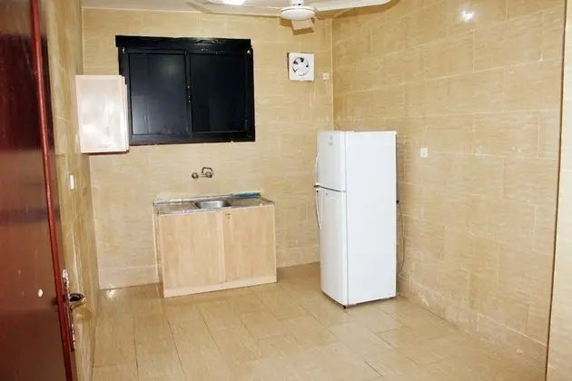 Al Eairy Furnished Apartments Qassim 1 - Mutfak