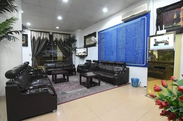 Al Eairy Furnished Apartments Riyadh 5 - Lobi