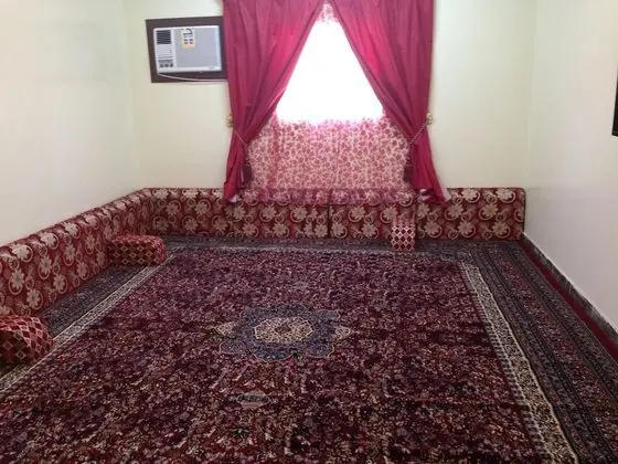 Al Eairy Furnished Apartments Tabuk 3 - Oda Düzeni