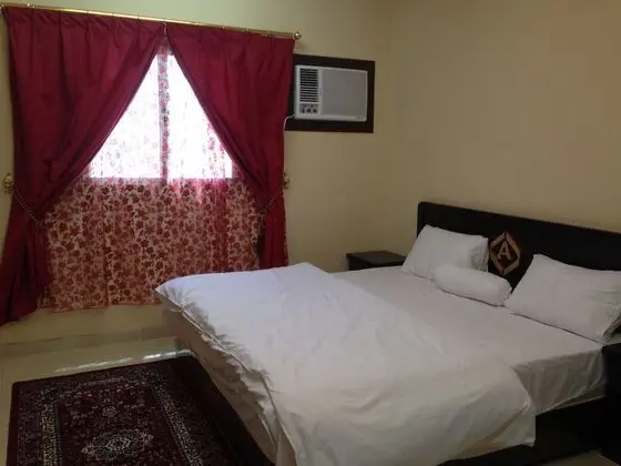 Al Eairy Furnished Apartments Tabuk 6 - Oda