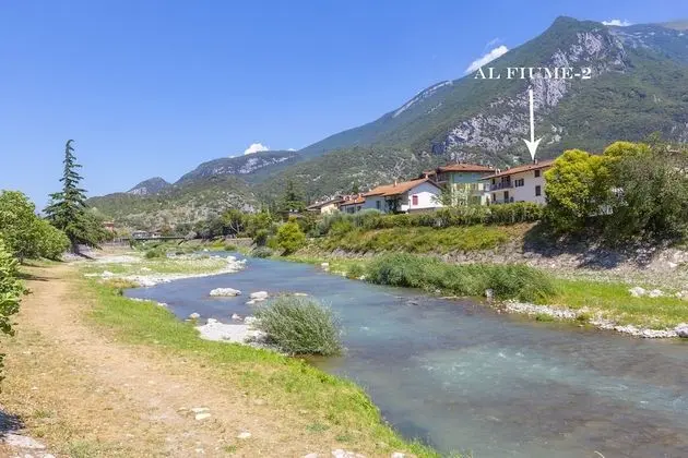 Al Fiume 2 Dogs Allowed