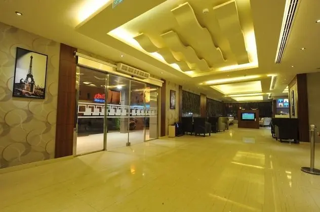 Al Janadriyah Suites 7 - Lobi