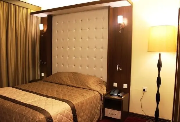 Al Khaleej Grand Hotel - Oda