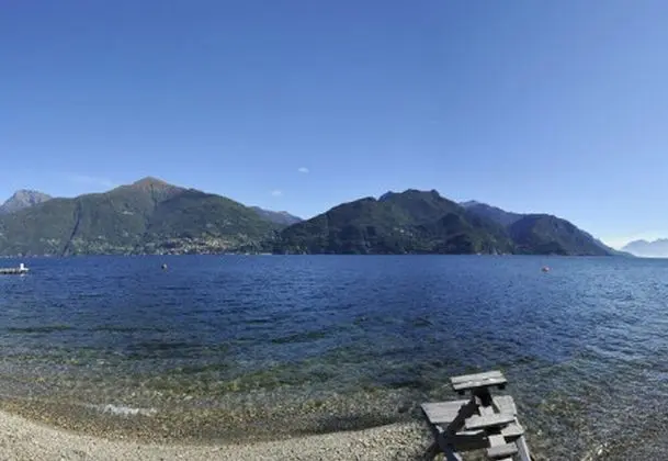 Villa Al Lago