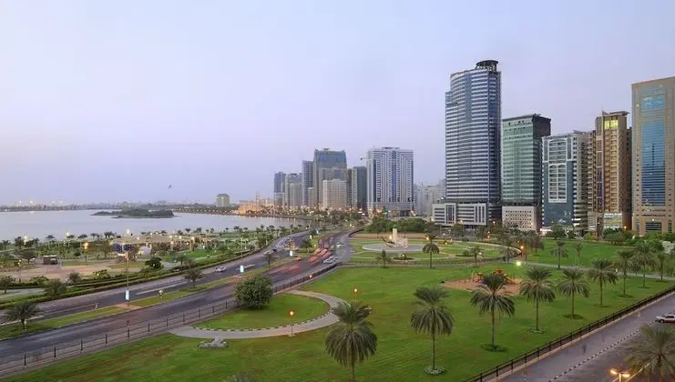Al Majaz Premiere Hotel Apartment