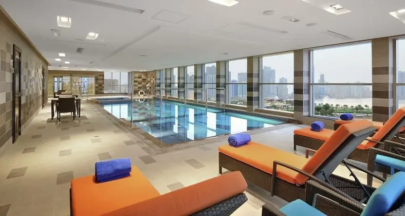 Al Majaz Premiere Hotel Apartment - Havuz