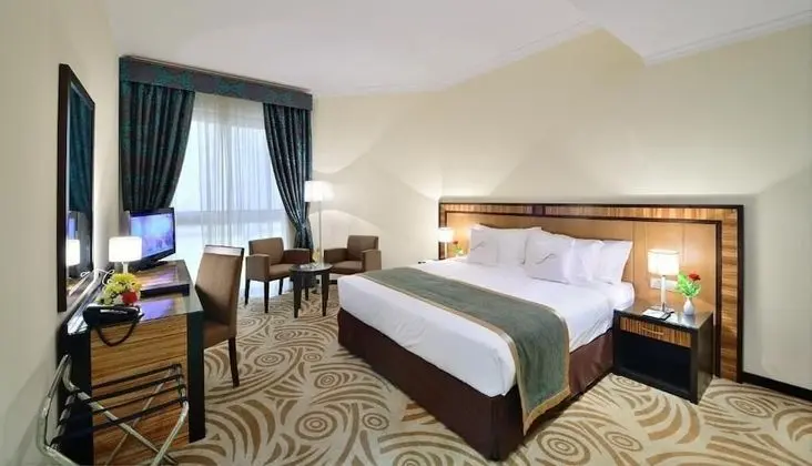 Al Majaz Premiere Hotel Apartment - Oda