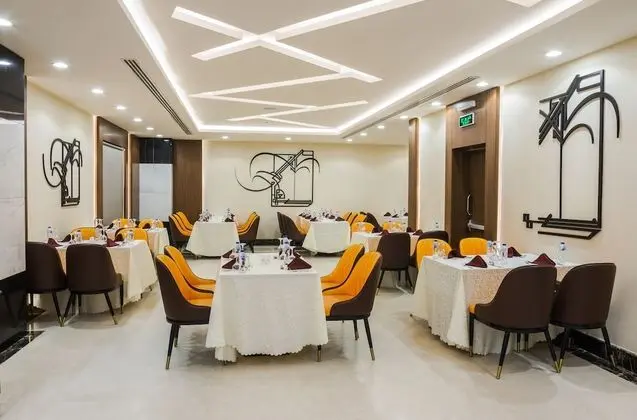 Al Malqa Elite Hotel - Yerinde Yemek