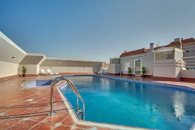 Al Manar Hotel Apartments - Havuz