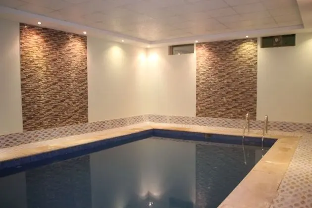 Al Muhaidb Residence Al Dowally - Havuz