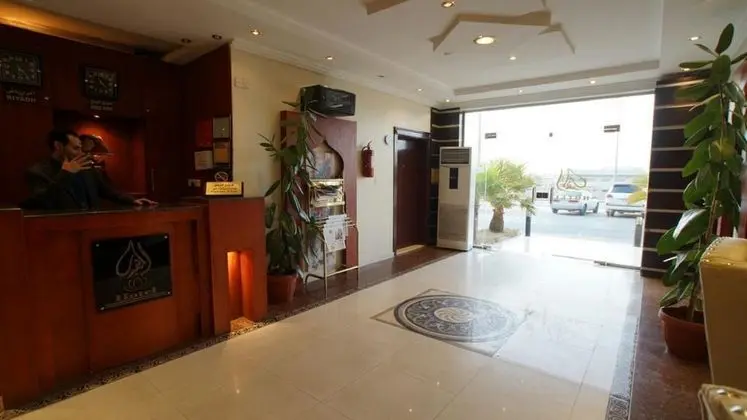 Al Muhaidb Residence Al Malaz 1 - Economic