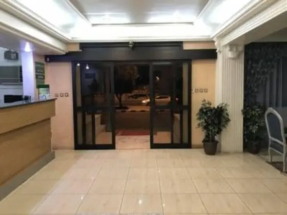 Al Musafer Hotel Riyadh - Lobi