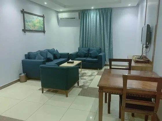 Al Muteb Suites Al Yasmeen - Oda Düzeni