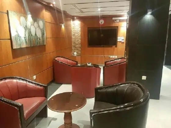 Al Narjes Hotel Suites - Lobi