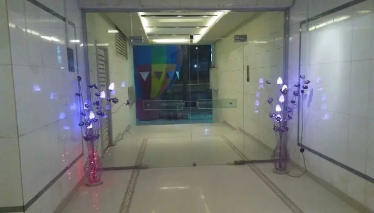 Al Raha Garden Furnished Apartments 2 - Lobi