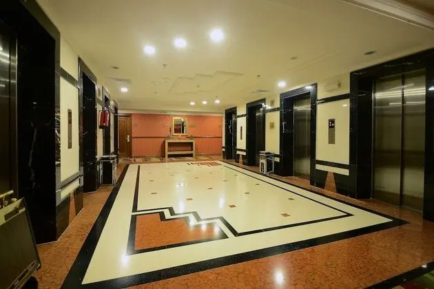 Al Rawda Royal Inn - Lobi