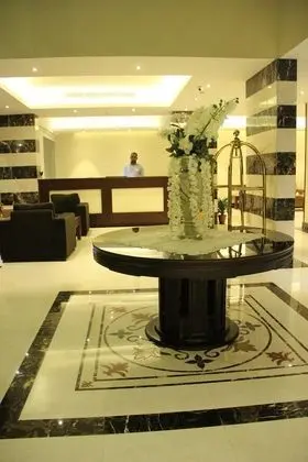 AL Reehan Homes Furnished Units - Lobi