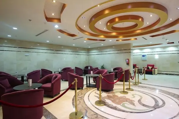 Al Refa Al Aziziyah Hotel - Lobi