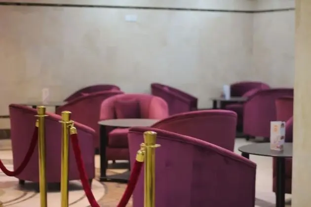 Al Refa Al Aziziyah Hotel - Yerinde Yemek