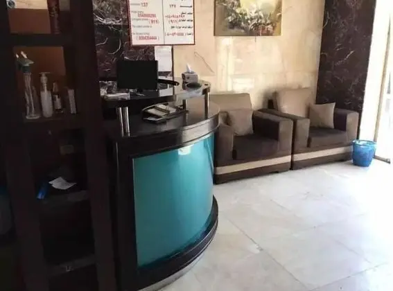 Al Reyadah Karim Hotel - Lobi