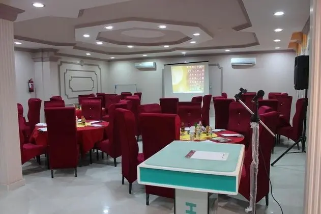 Al Samia Hotel Apartments - Yerinde Yemek