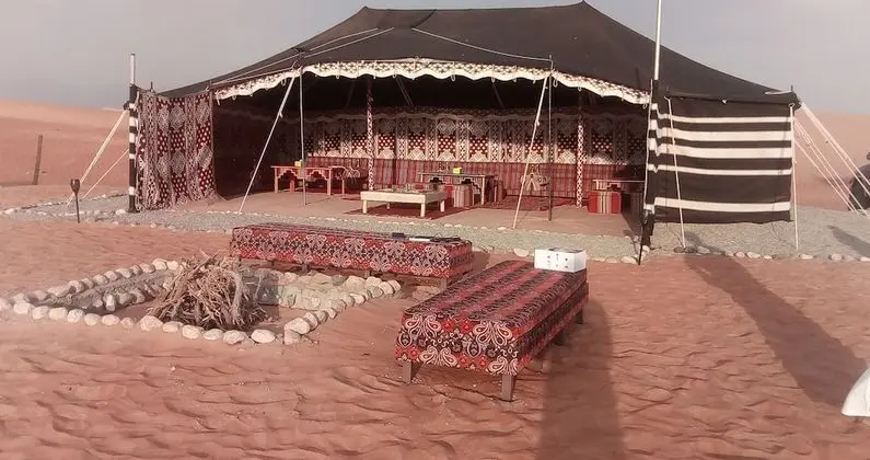 Al Sarmadi Desert Night Camp - Yerinde Yemek