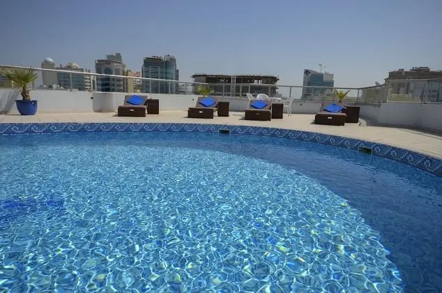 Al Waleed Palace Hotel Apartments-Al Barsha - Havuz
