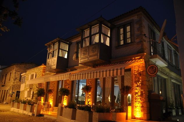 Ala Hotel AlacatiFotoğrafı