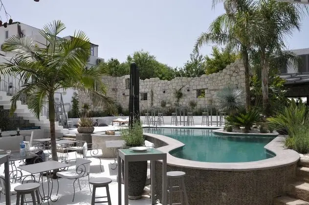 Ala Hotel Alacati - Havuz