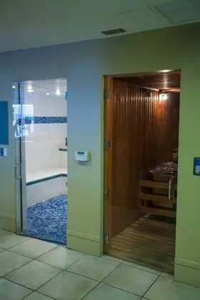 Ala Moana Hotel by AirPads - Spa