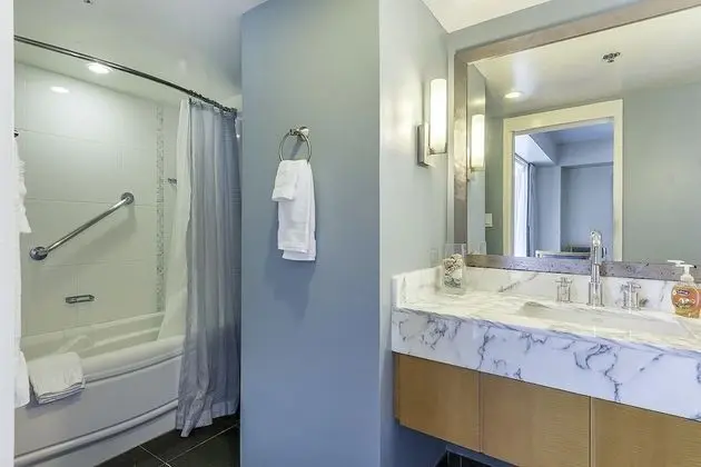 Ala Moana Hotelcondo by Luana Vacation Rental - Oda