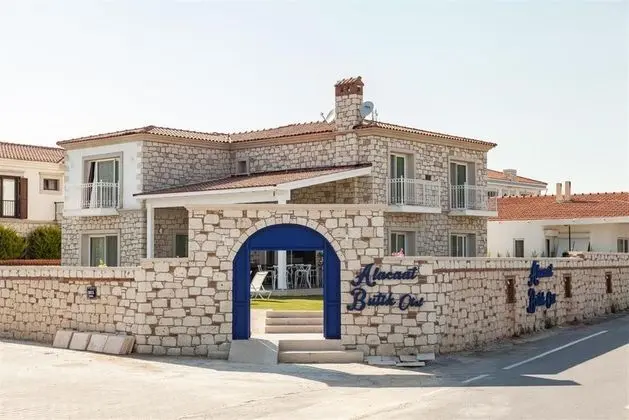 Alacaat  Otel