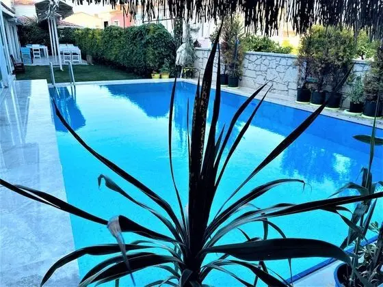 Alacati Eldoris Otel - Havuz