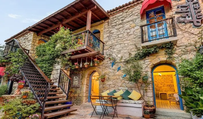 Alaçatı Eski Ev Hotel