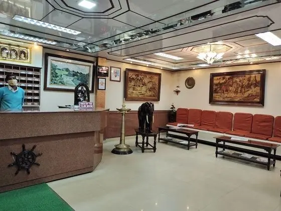 Hotel Alakapuri