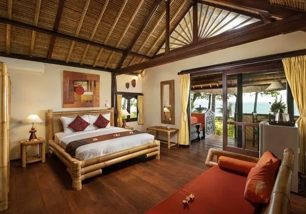 Alam Anda Ocean Front Resort & Spa - Oda