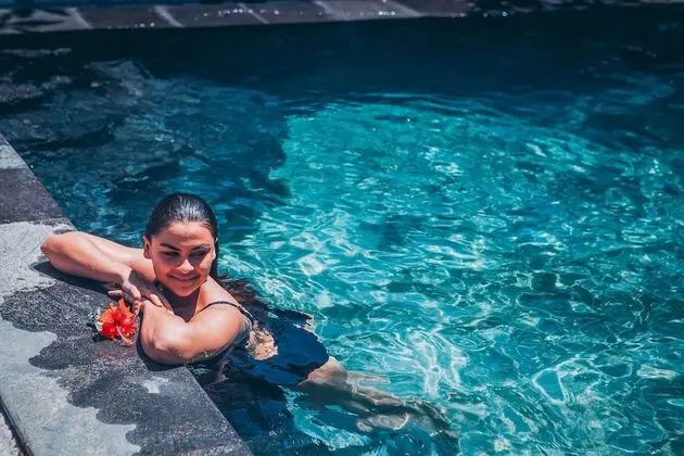 Alam Candi Dive Resort - Havuz