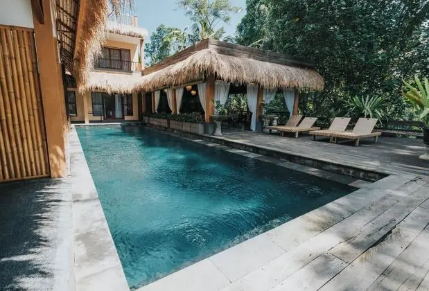 Alam Sembuwuk Resort