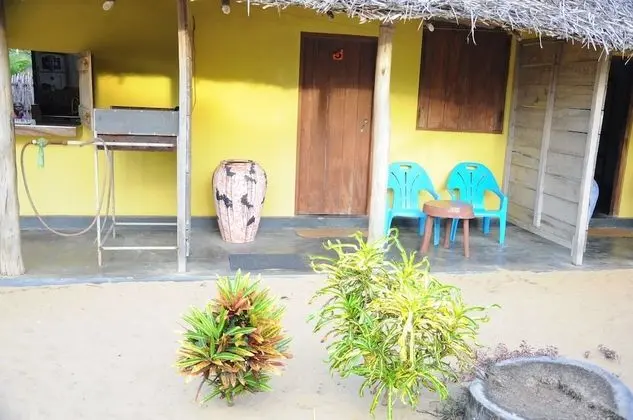 Alankuda Dolphin Village Hotel - Oda