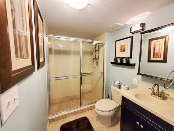 Alan's Hickory Bay West Condo - Oda
