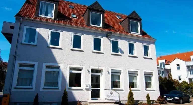 Alauda Detmold - Haus Pauline